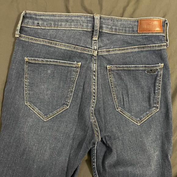 HOLLISTER High Rise Super Skinny Jeans - Picture 4 of 5